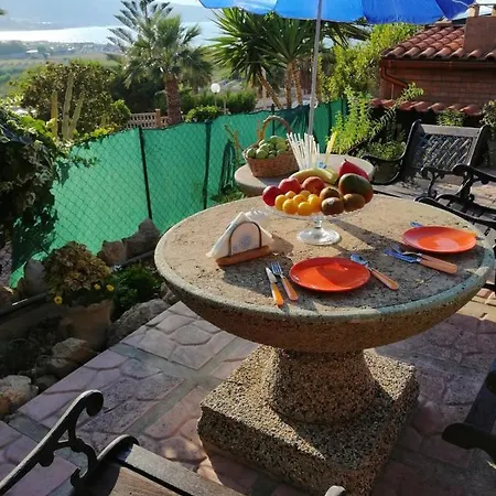 Accussi Bed & Breakfast 2*
