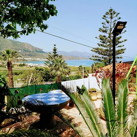 Accussi Bed & Breakfast 2*