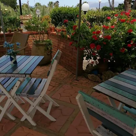 Accussi Oda ve Kahvaltı Alcamo Marina