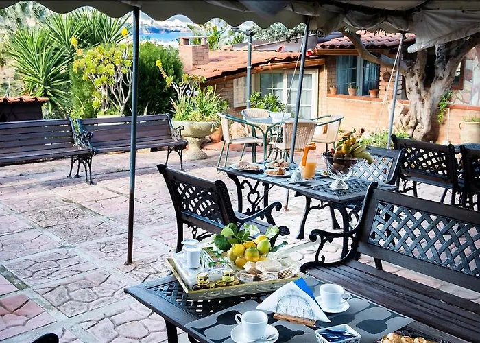 住宿加早餐酒店 Accussi